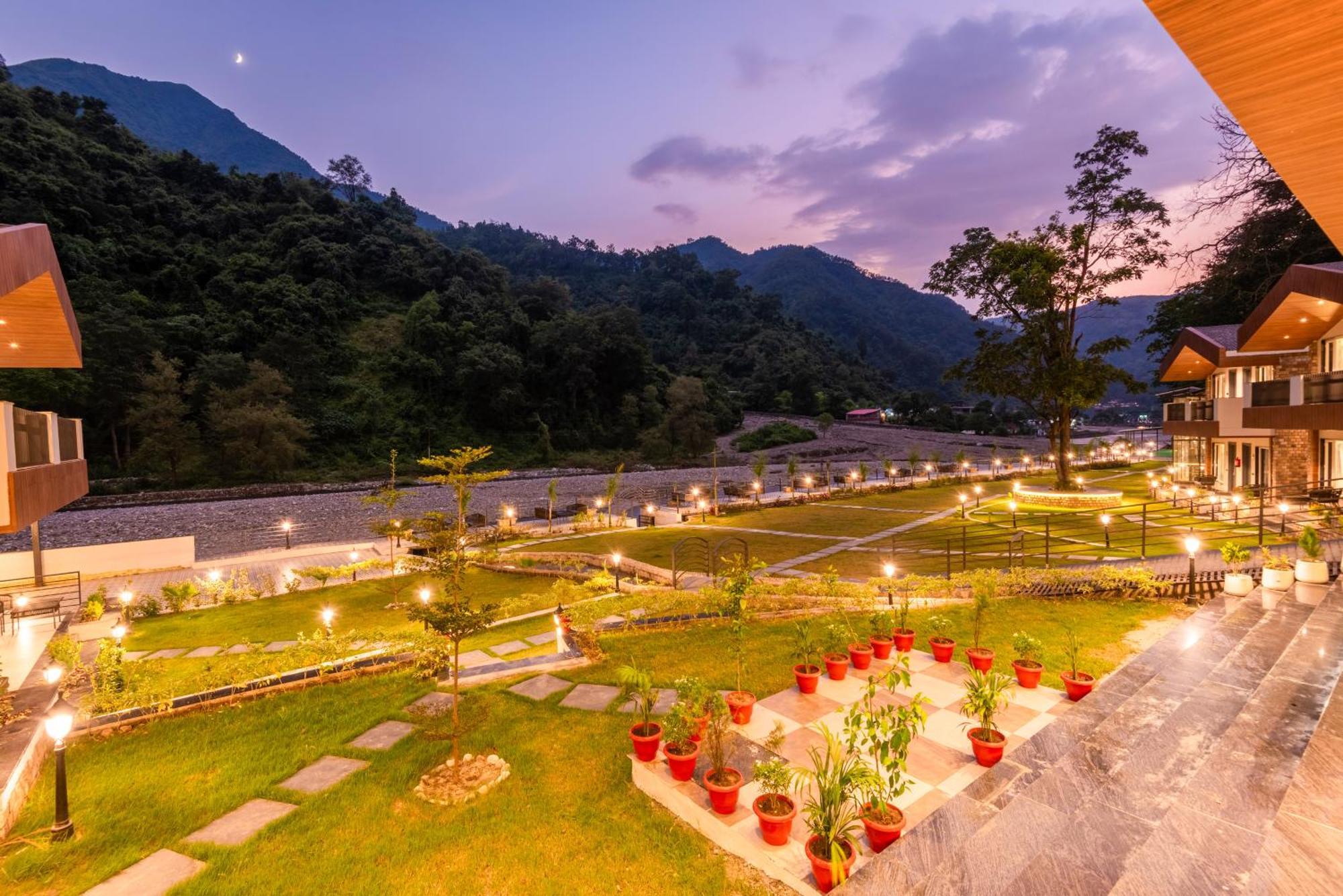 Dls Divine River Resort And Spa, ริชิเคช ภายนอก รูปภาพ