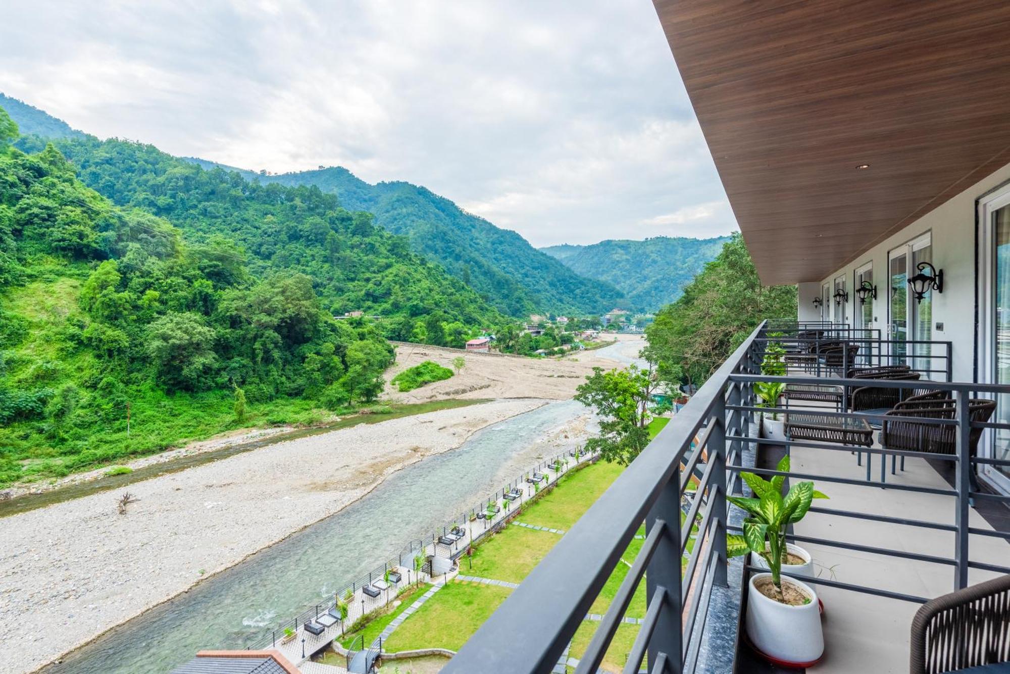 Dls Divine River Resort And Spa, ริชิเคช ภายนอก รูปภาพ