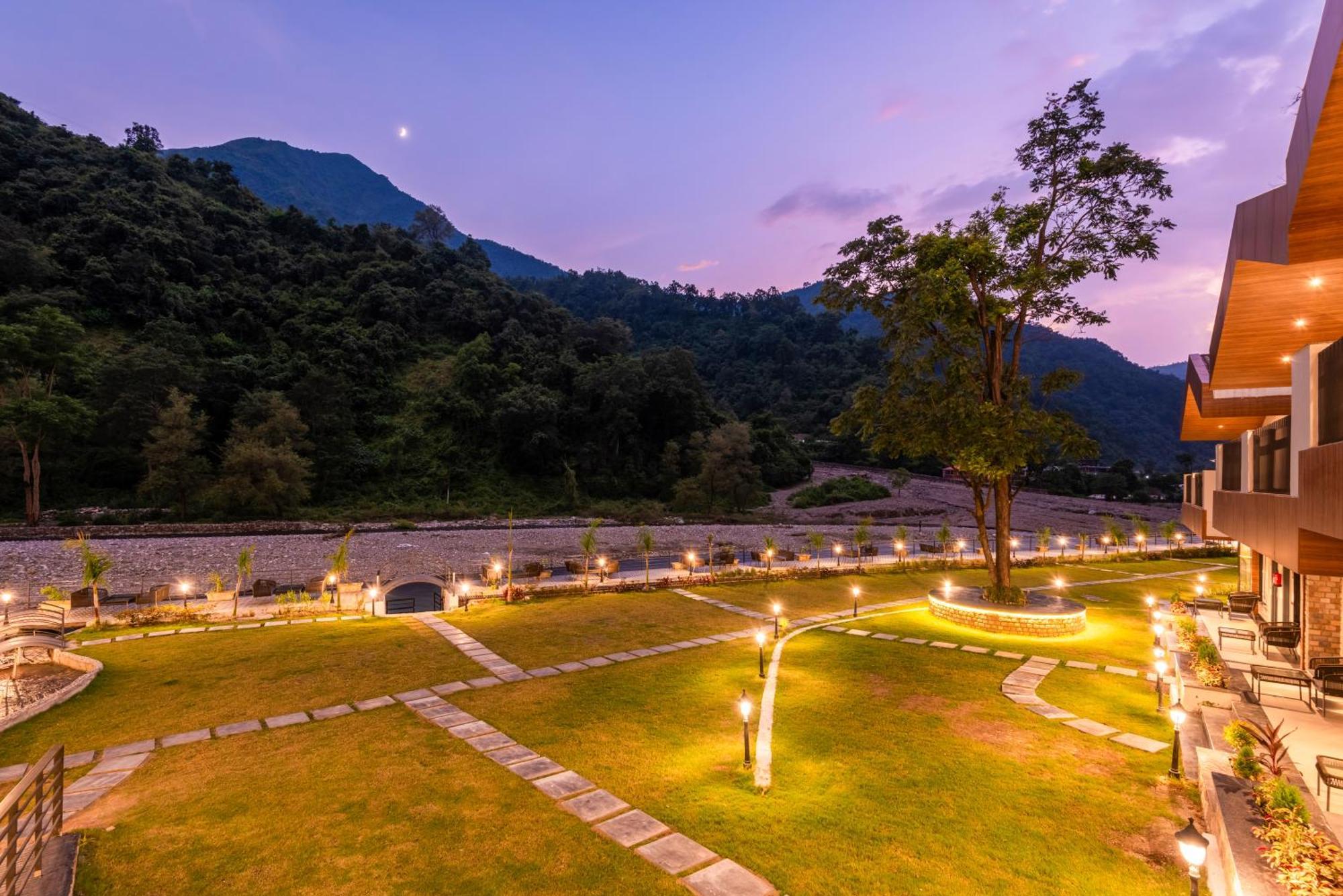 Dls Divine River Resort And Spa, ริชิเคช ภายนอก รูปภาพ
